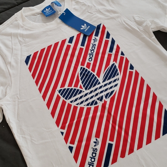 Adidas T-Shirt - Picture 3 of 4